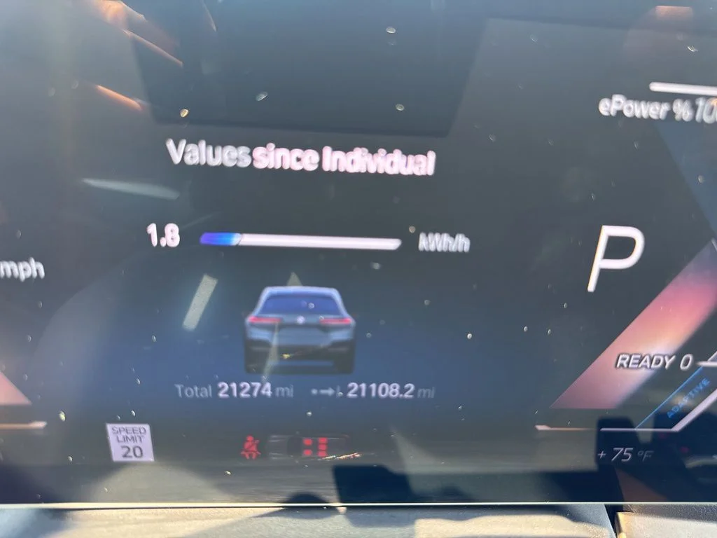 Used 2023 Blue BMW xDrive50 image 22