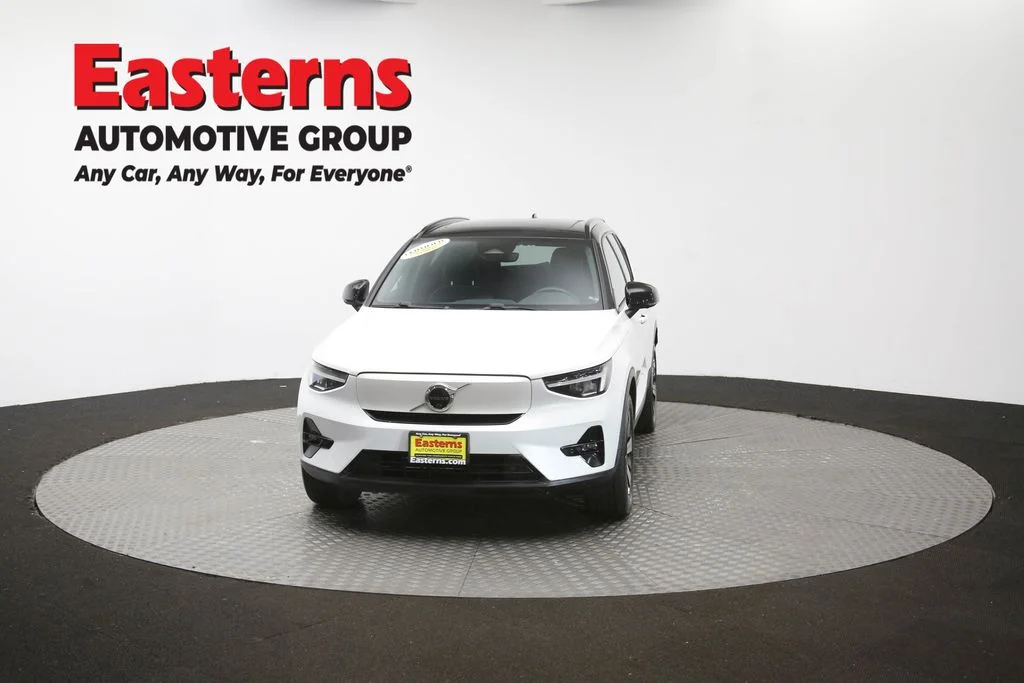 Used 2023 White Volvo Twin Plus image 47