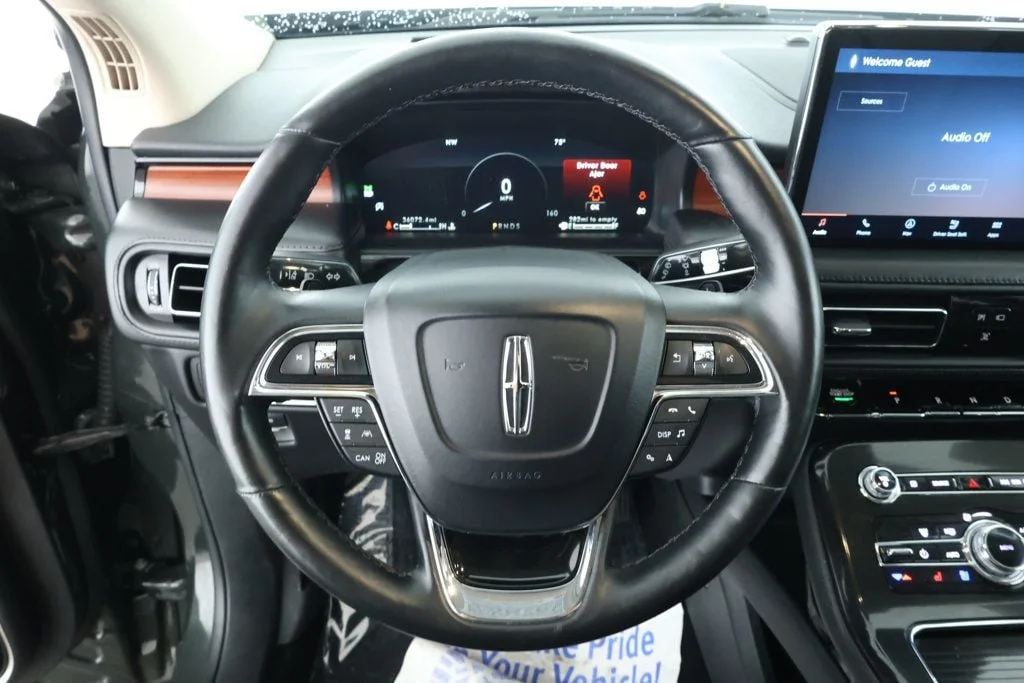 Used 2022 Gilded Green Metallic Clearcoat Lincoln Reserve AWD with Co-Pilot360 1.0 Plus Package & 20in Wheels image 11