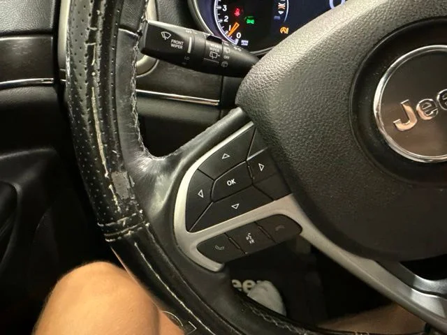 Used 2018 Black Jeep Limited image 23