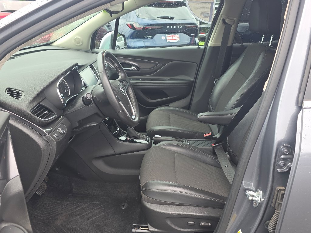 Used 2019 Satin Steel Metallic Buick Preferred image 32