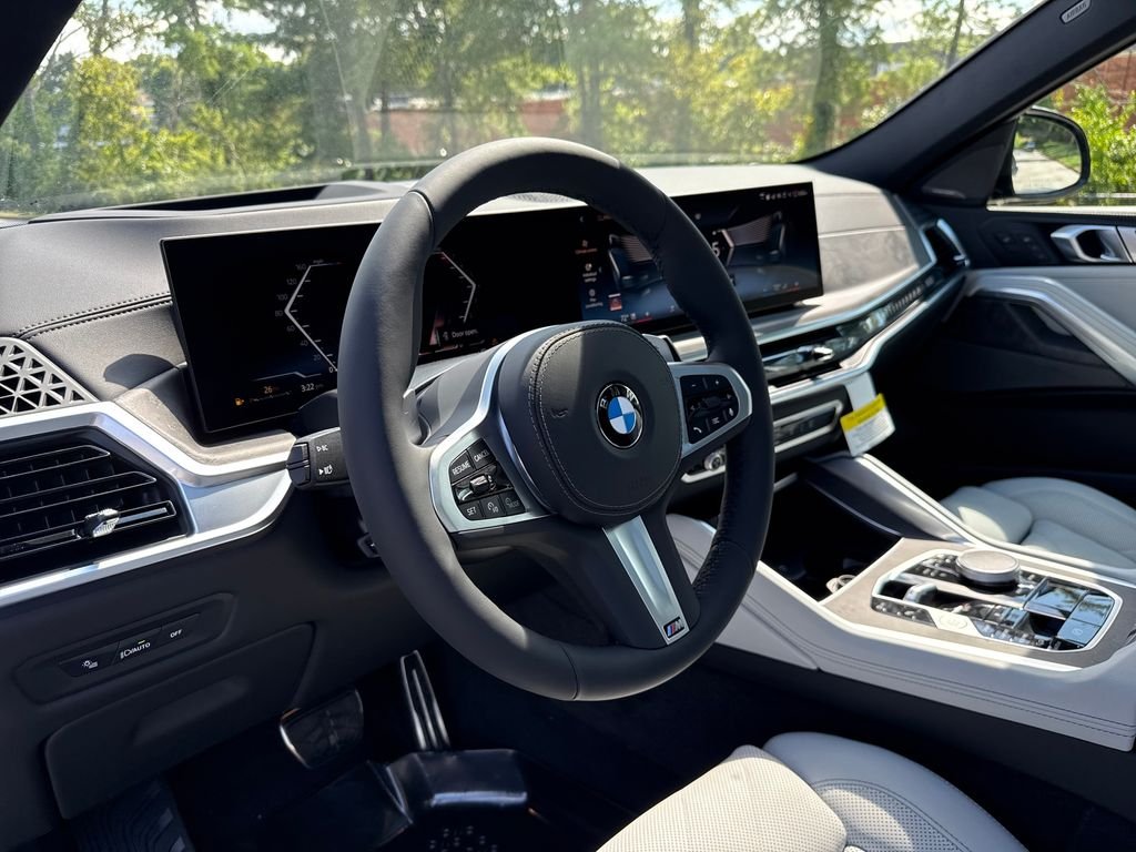 New 2027 Gray BMW xDrive40i image 14