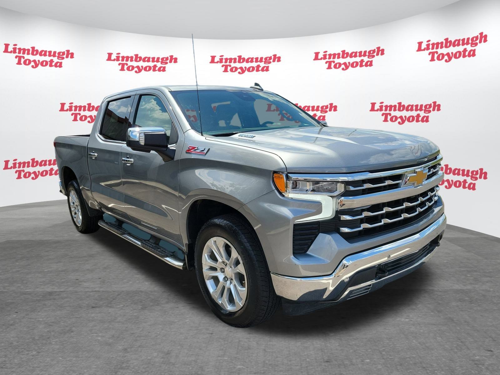 2024 Chevrolet Silverado 1500 LTZ - Photo 23