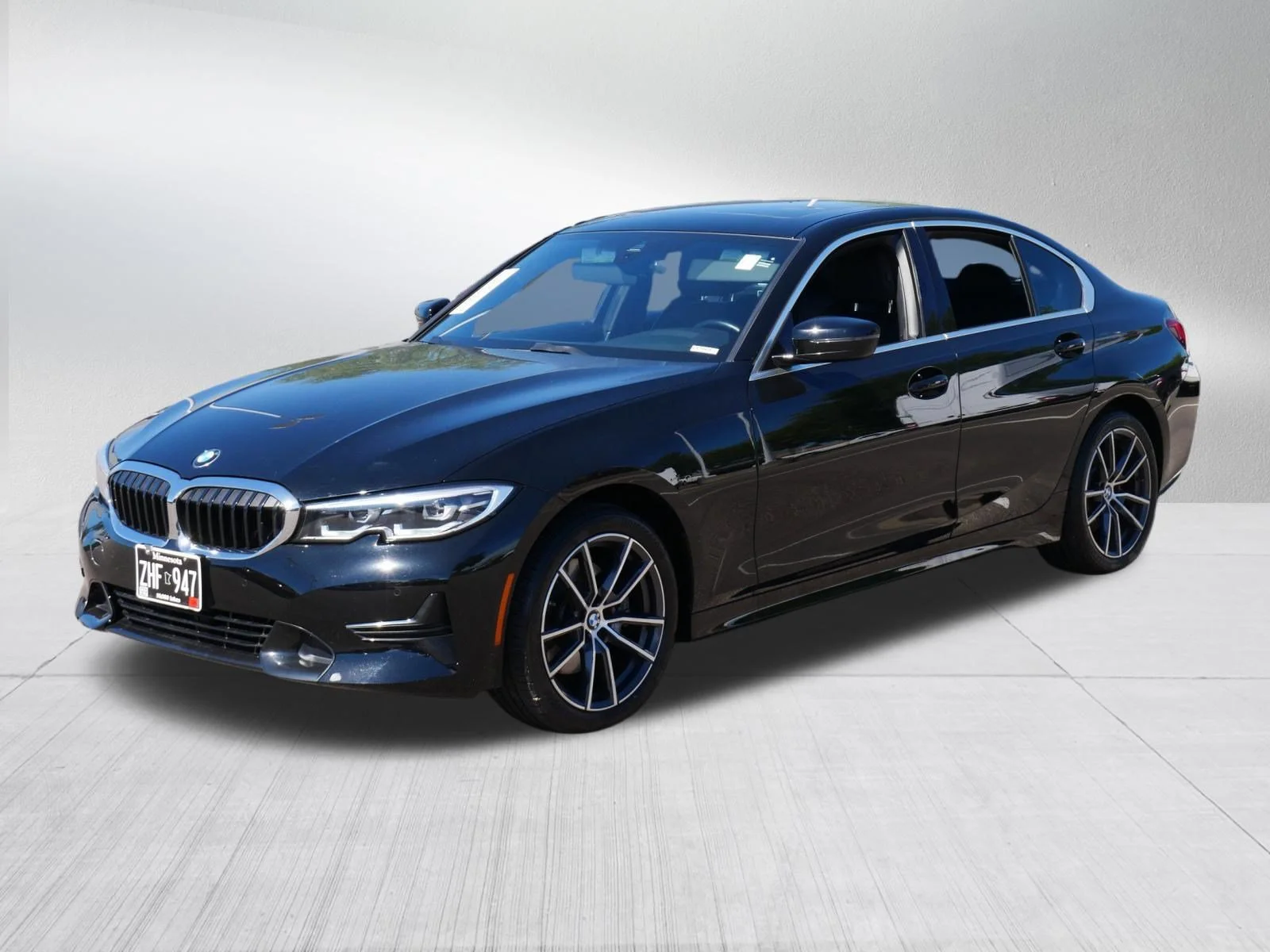 Used 2021 Jet Black BMW 330i xDrive image 3