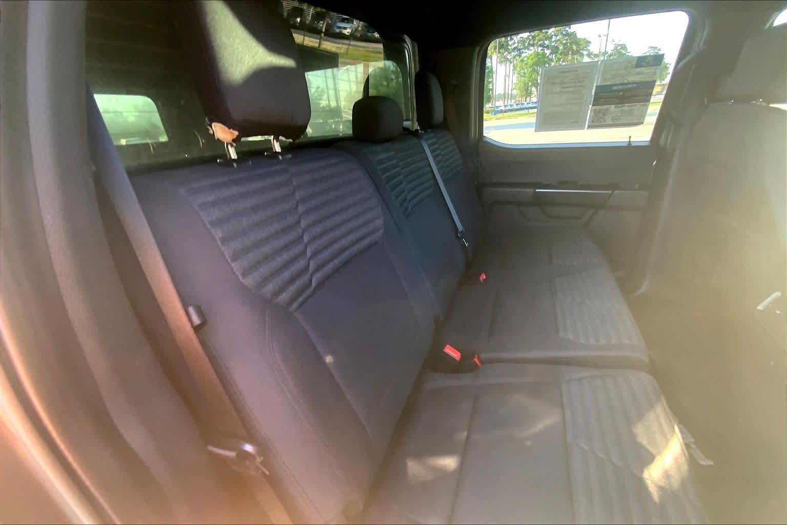 Used 2022 Carbonized Gray Metallic Ford XL image 19