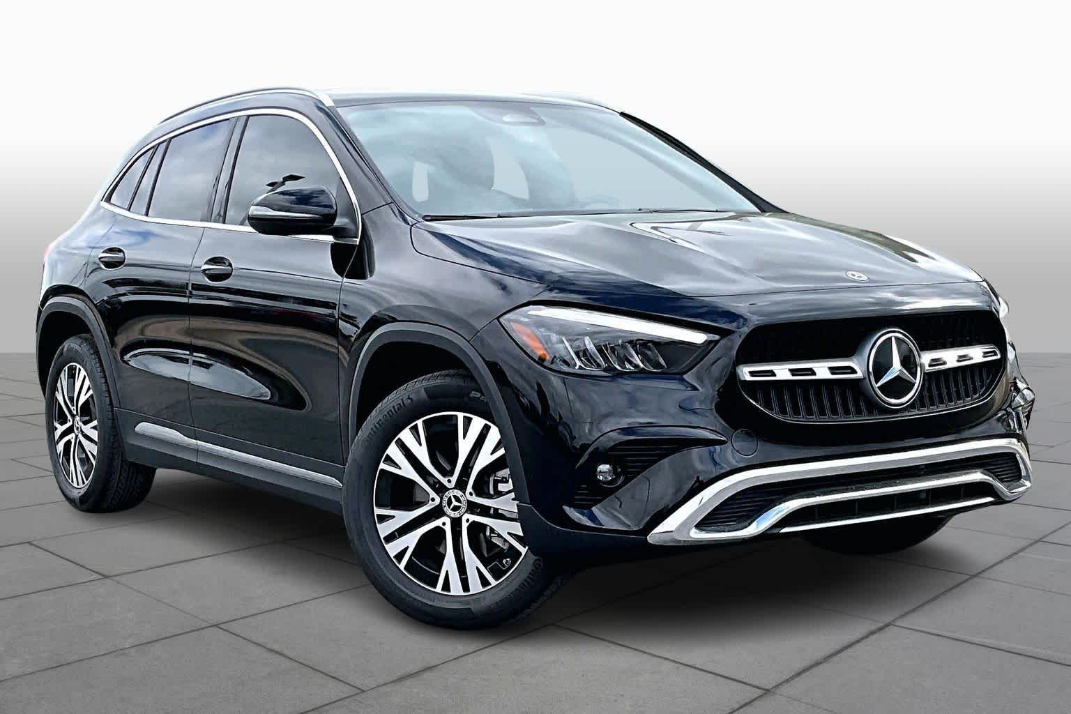 Certified Used 2025 Night Black Mercedes-Benz GLA 250 image 3