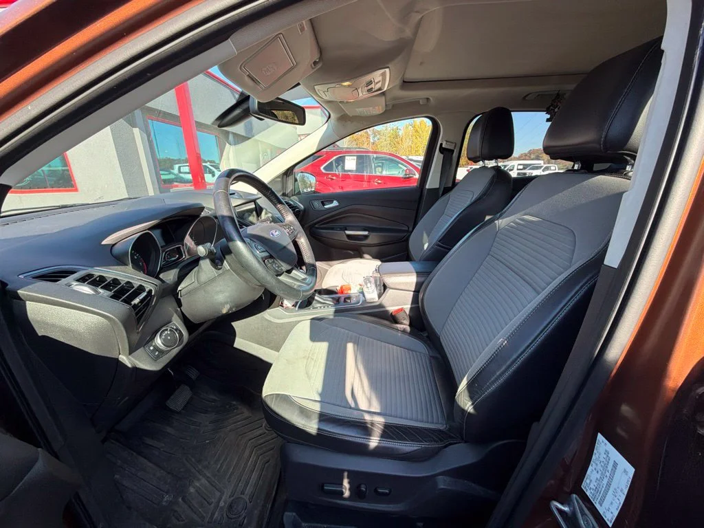 Used 2017 Red Ford Titanium image 7