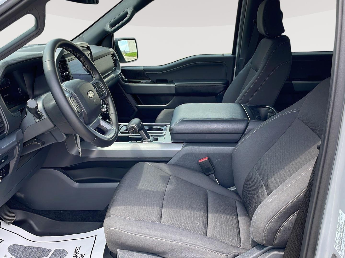 Certified Used 2025 Space White Ford XLT image 9