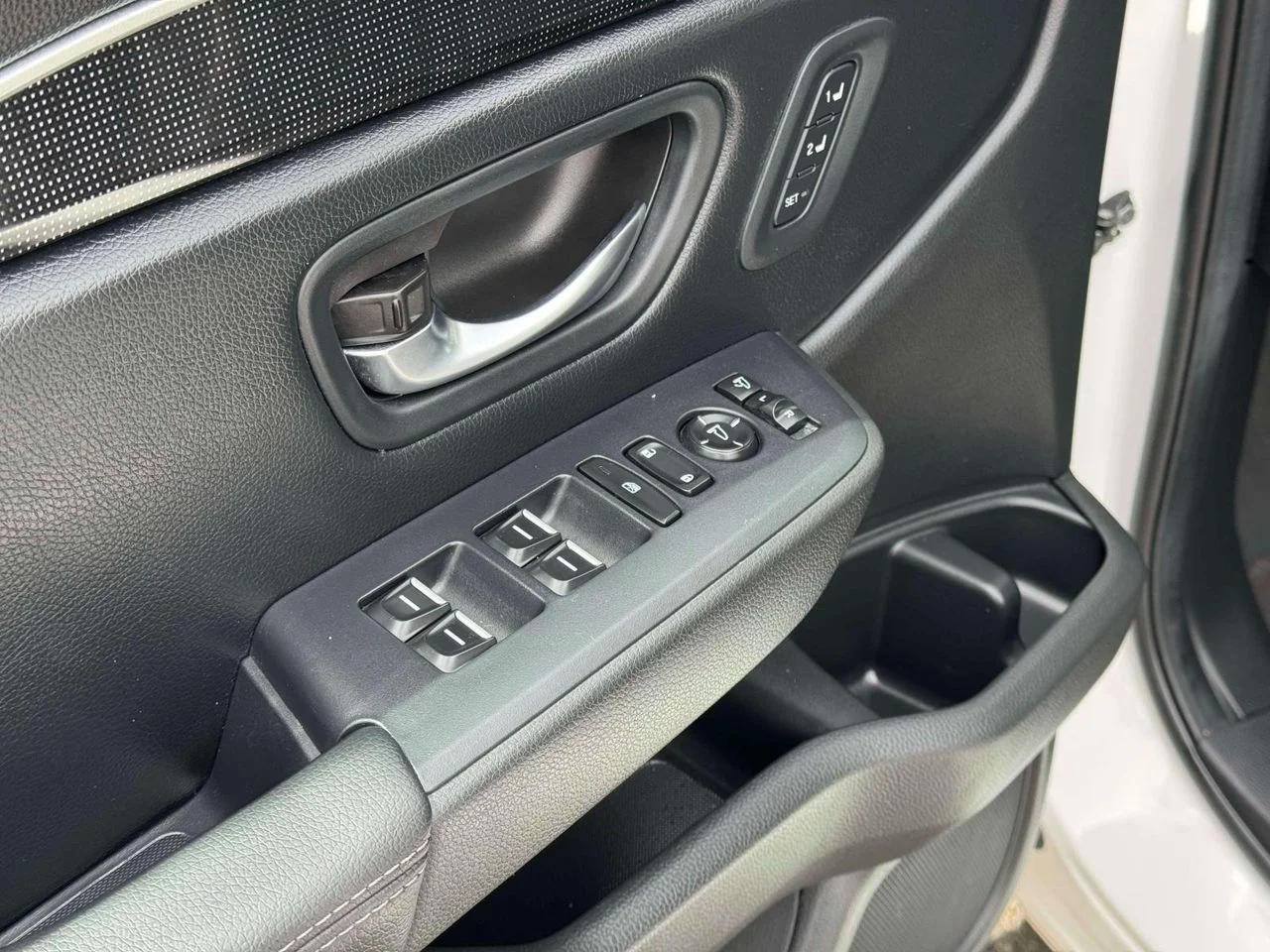 2023 Honda Pilot Elite - Photo 21