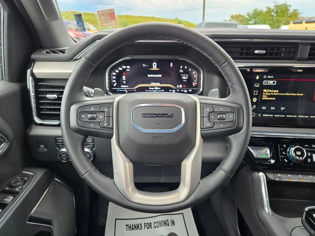 Used 2025 Black GMC Denali image 21