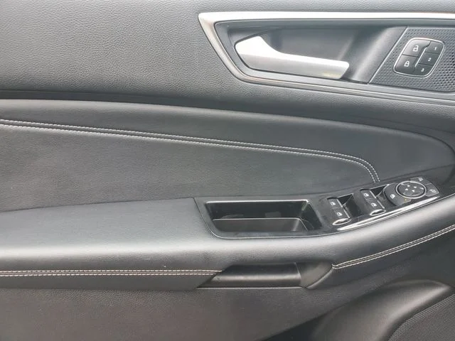 Used 2019 Gray Ford Titanium image 16