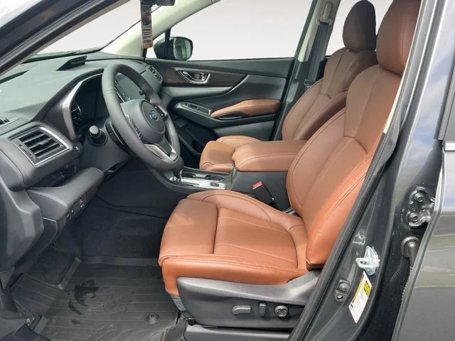 New 2026 MAGNETITE GRAY METALLIC Subaru Touring 7-Passenger image 9