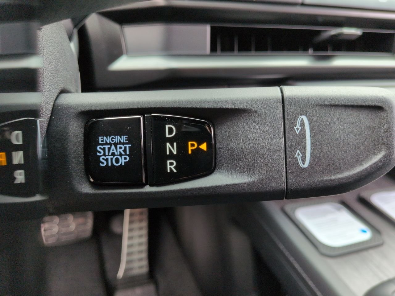 New 2027 Midnight Lake Blue Kia X-LINE SX PRESTIGE image 16