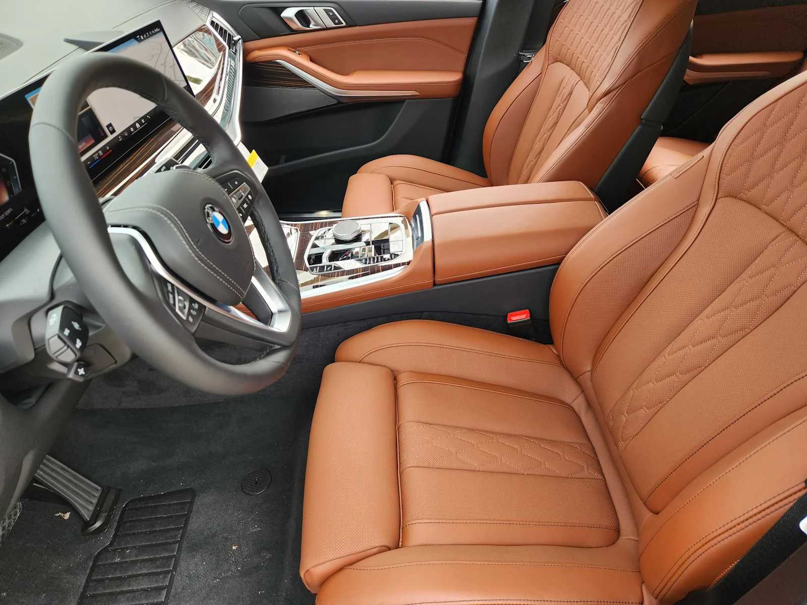 New 2026 Skyscraper Grey Metallic BMW xDrive40i image 4