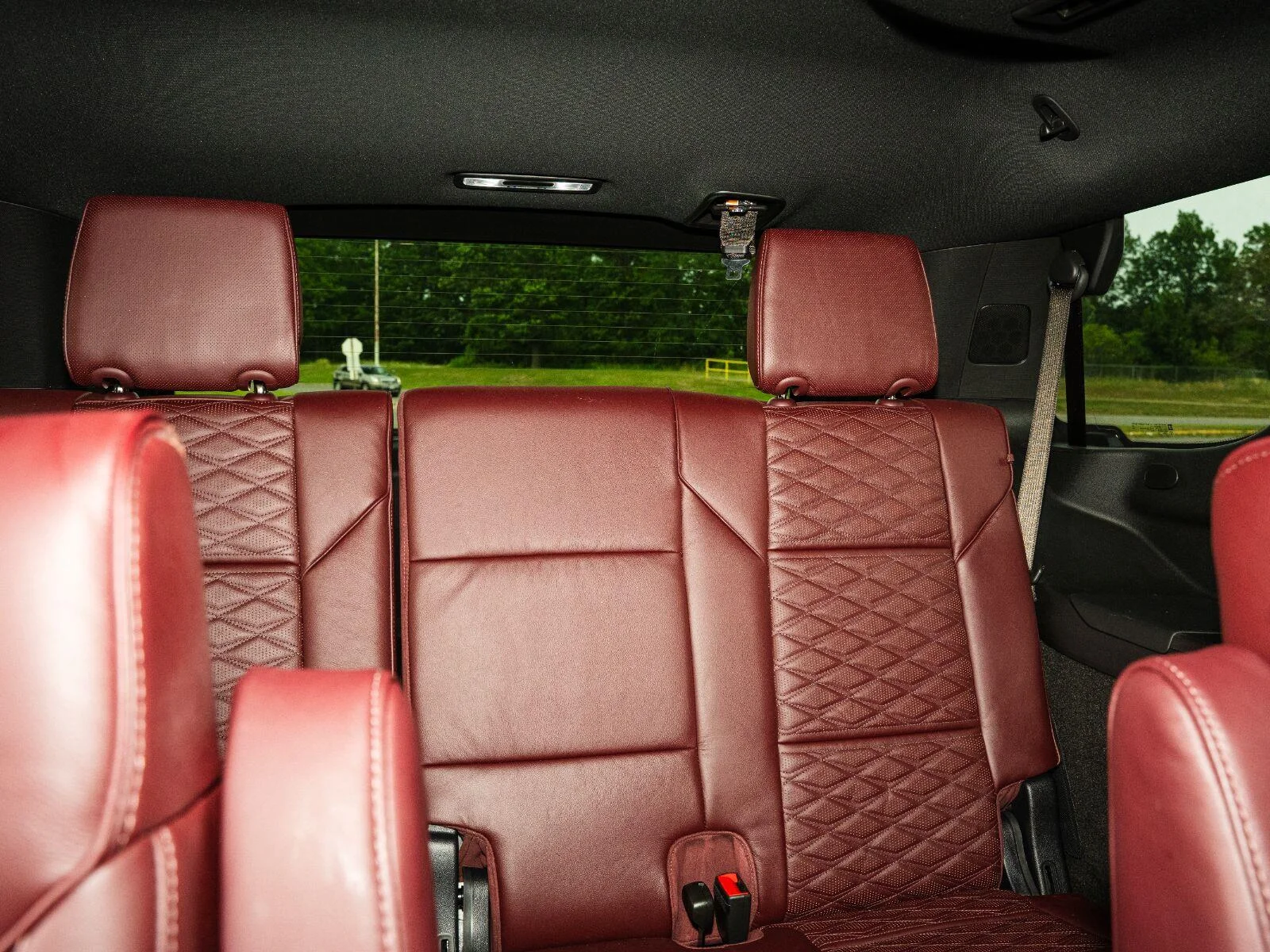 Used 2025 Crystal White Tricoat Cadillac Sport image 55
