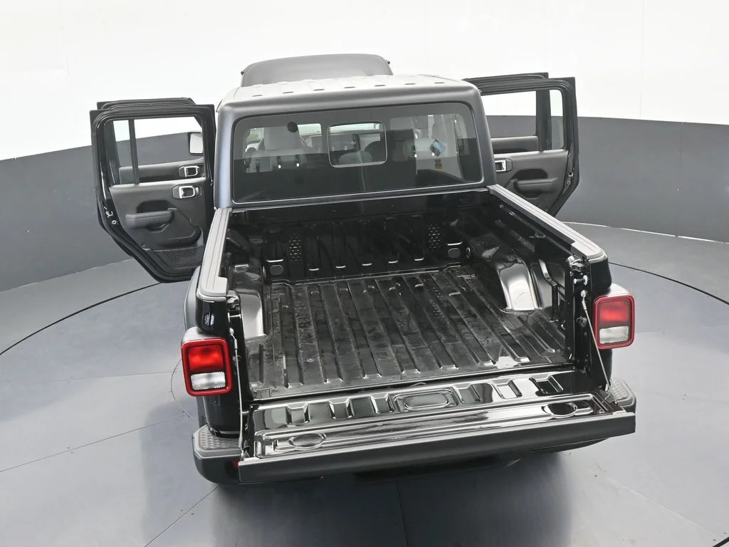 New 2026 Black Clear-Coat Exterior Paint Jeep Sport image 62
