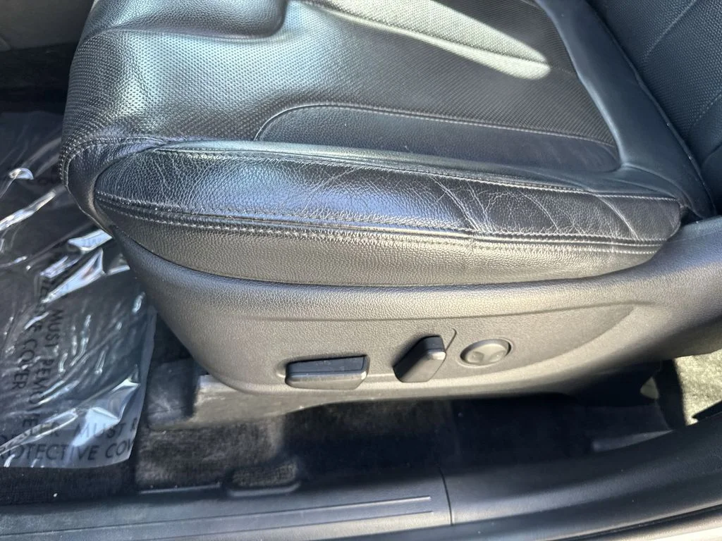 Used 2020 Silver Hyundai SEL image 41