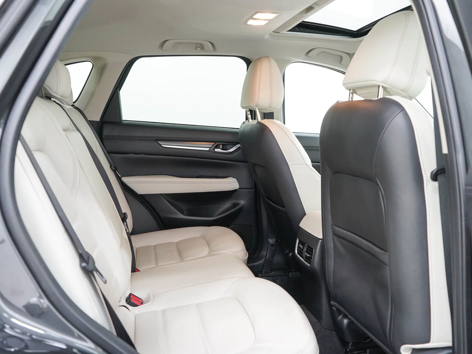 Used 2019 Machine Gray Metallic Mazda Grand Touring Reserve image 14