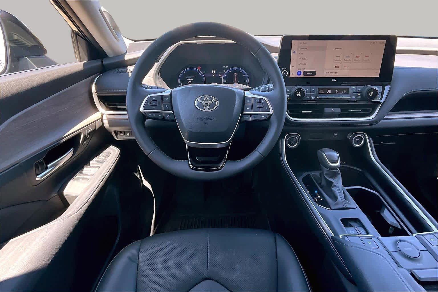 Used 2025 Blueprint Toyota Hybrid Limited image 5