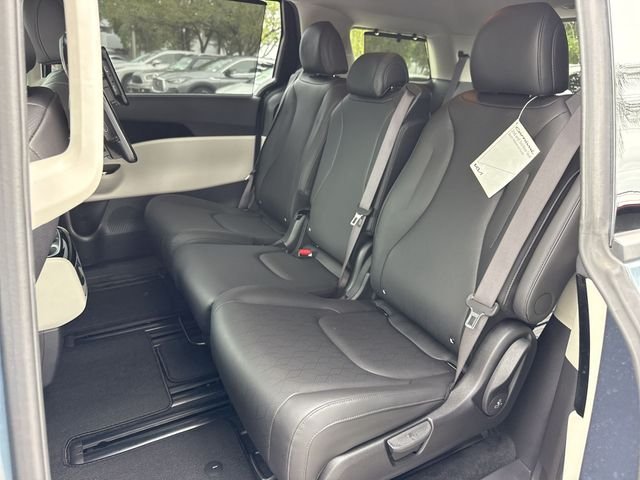 2024 Kia Carnival SX - Photo 23