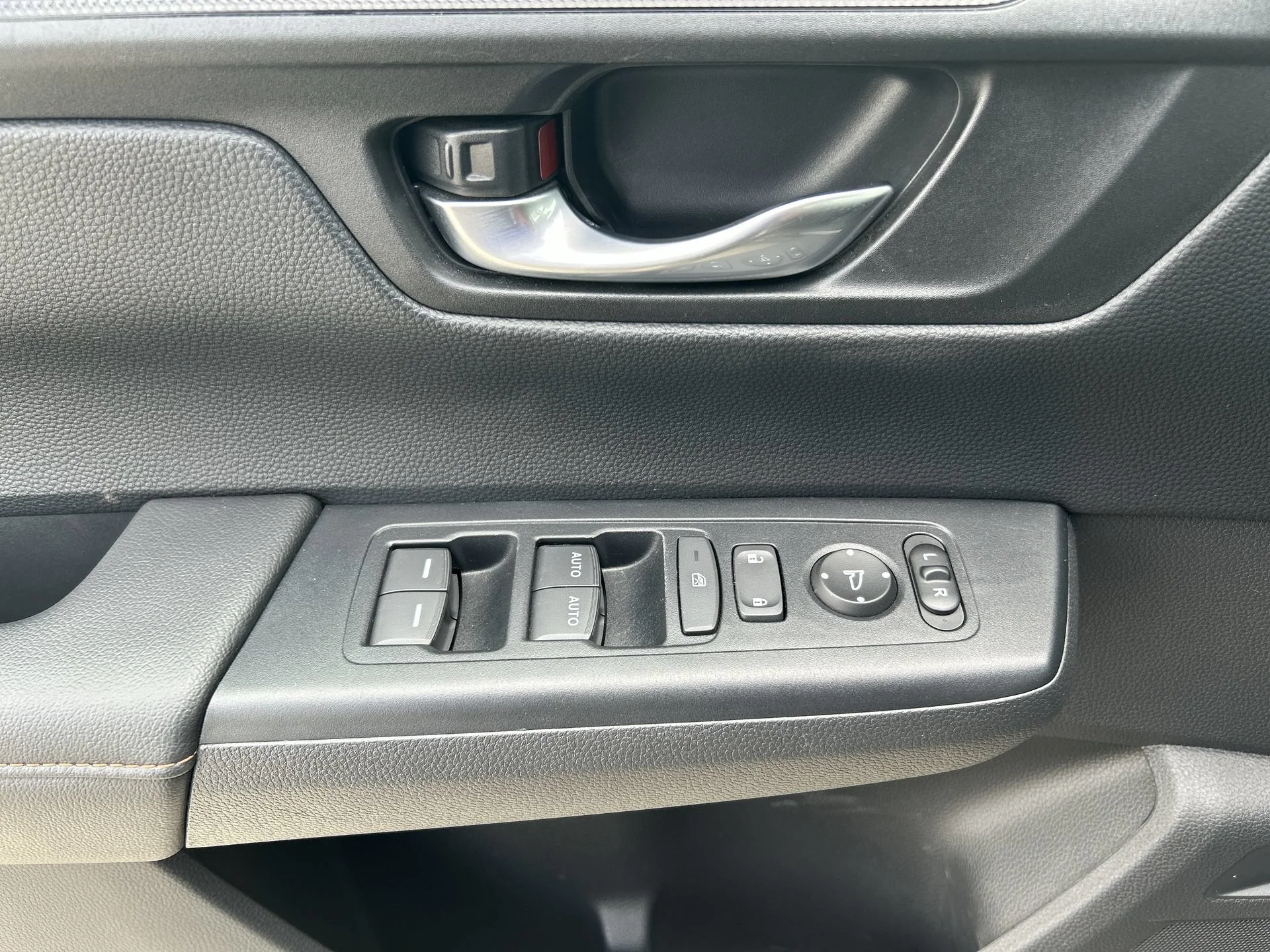 2024 Honda CR-V Sport - Photo 41