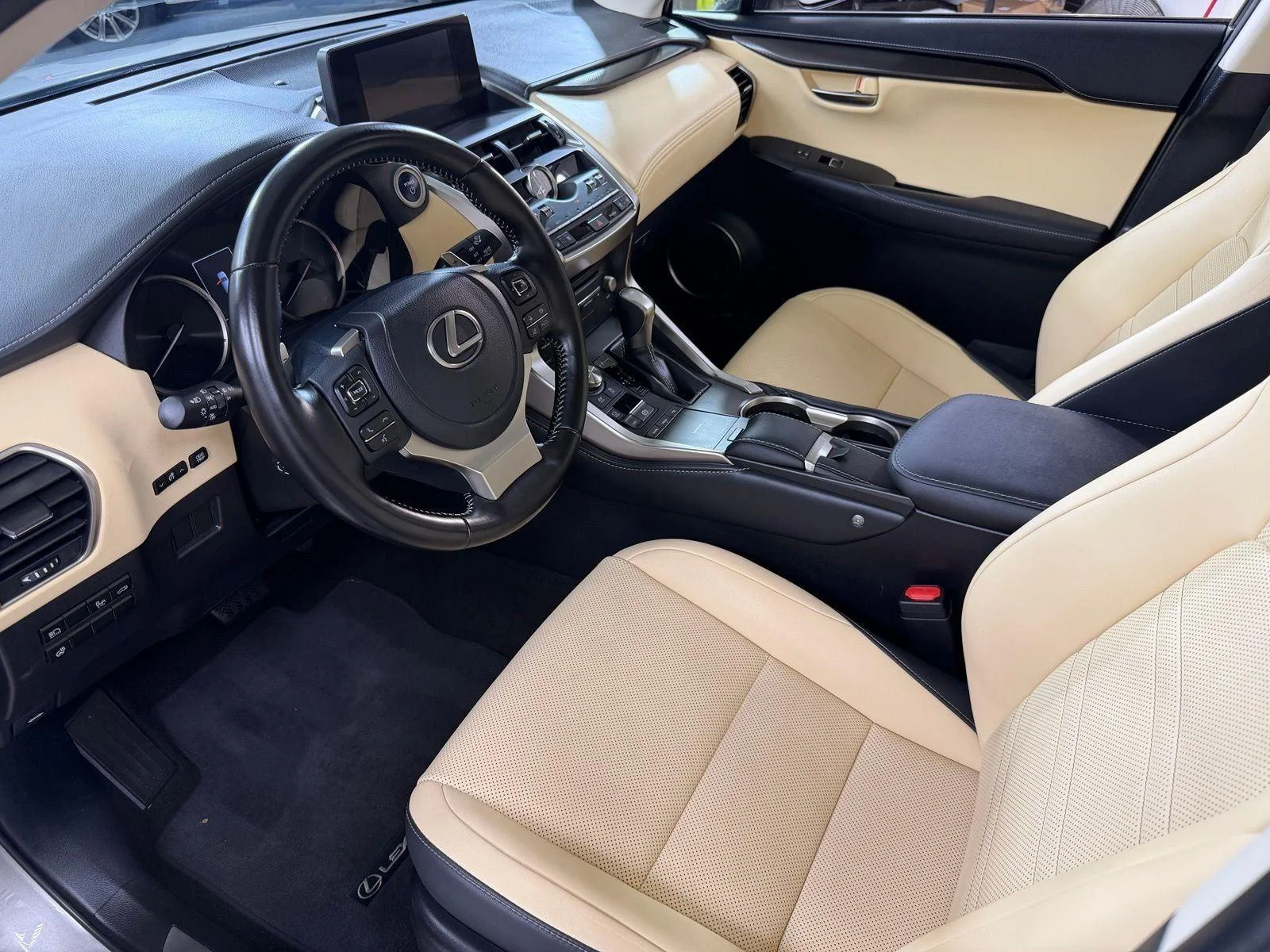 Used 2021 Atomic Silver Lexus NX 300h image 31