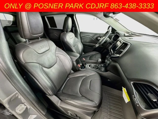 Used 2021 Gray Jeep Limited image 29