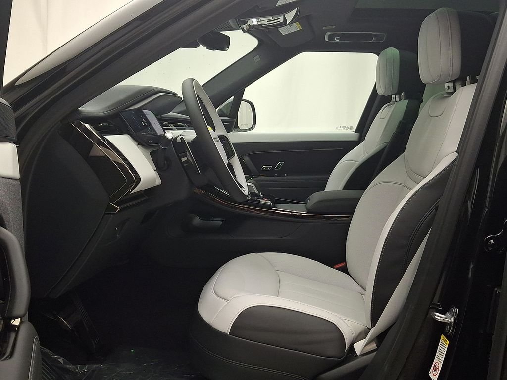 New 2027 Santorini Black Land Rover  image 10