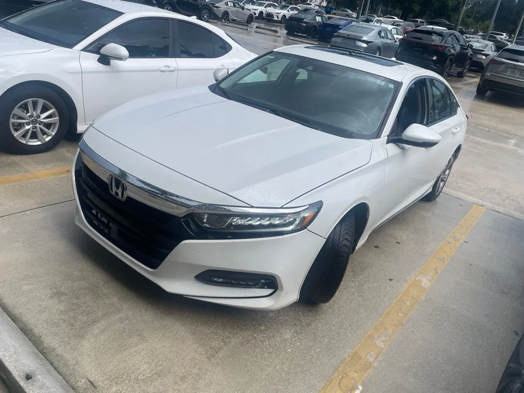 Used 2019 Platinum White Pearl Honda EX-L image 5