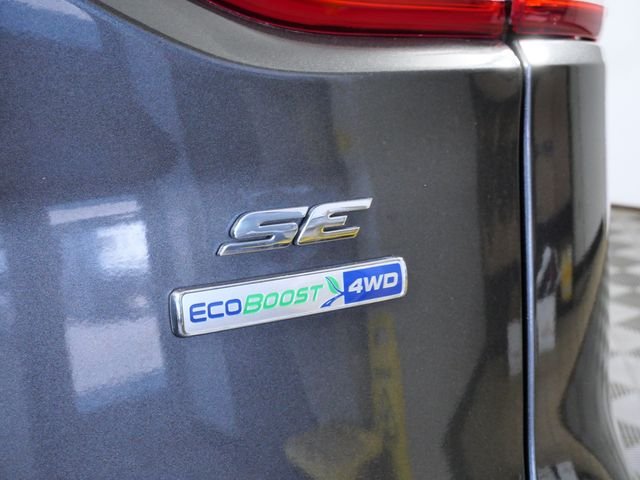 Used 2016 Gray Ford SE image 9
