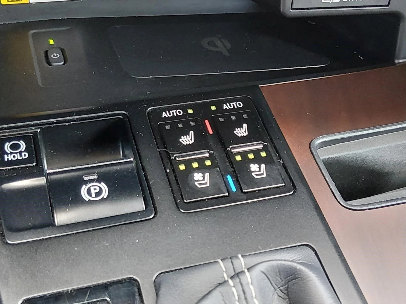 Used 2022 Atomic Silver Lexus RX 350 image 21
