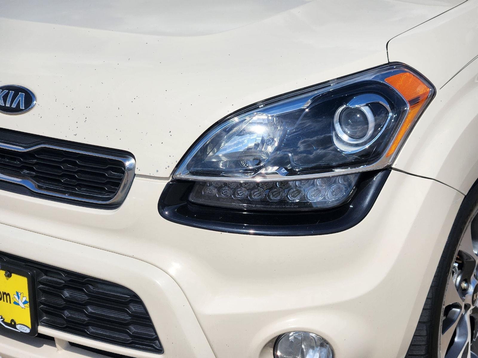 Used 2013 Dune Kia ! image 7