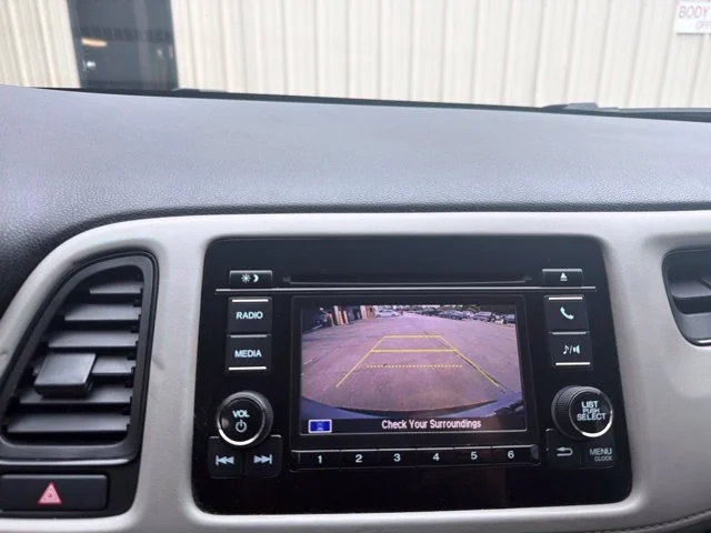 Used 2020 Silver Honda LX image 23