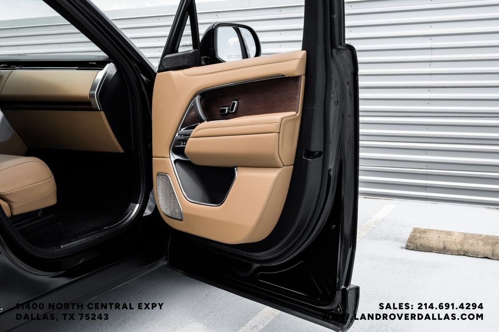 Used 2024 Black Land Rover Autobiography image 50