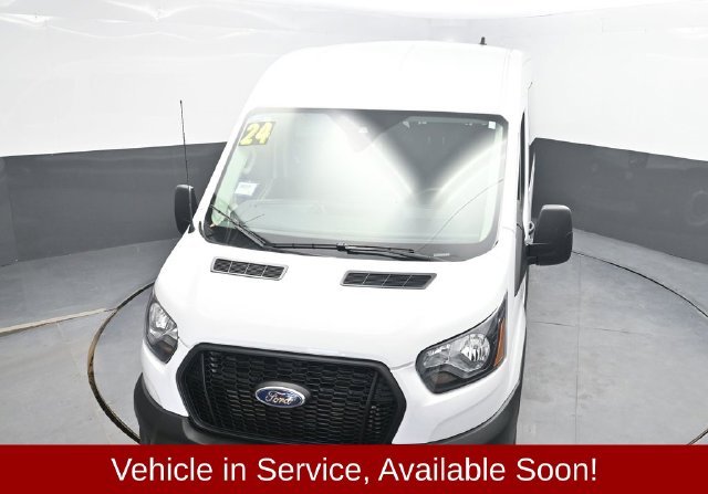 Used 2024 White Ford XL image 28
