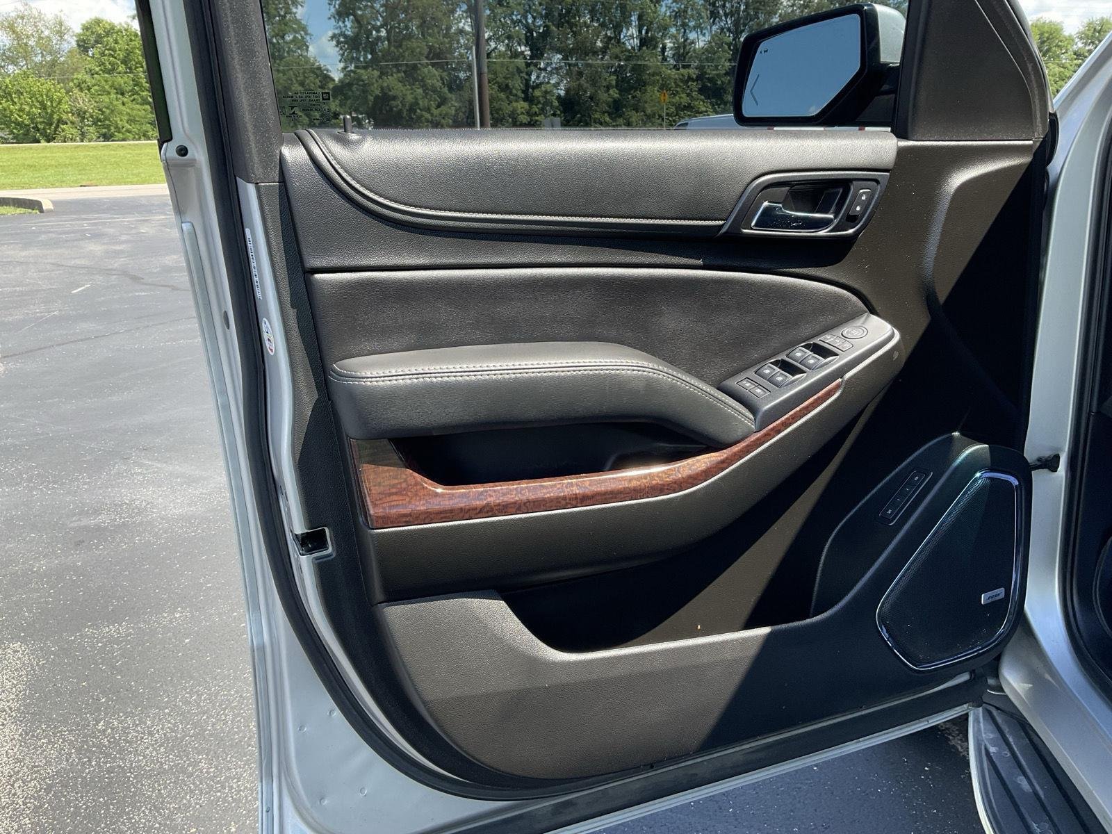 Used 2019 Quicksilver Metallic GMC SLT image 11