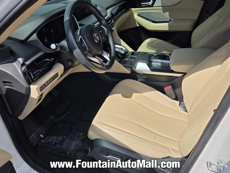 Used 2024 Platinum White Pearl Acura FWD W/TECHNOLOGY PACKAGE image 8