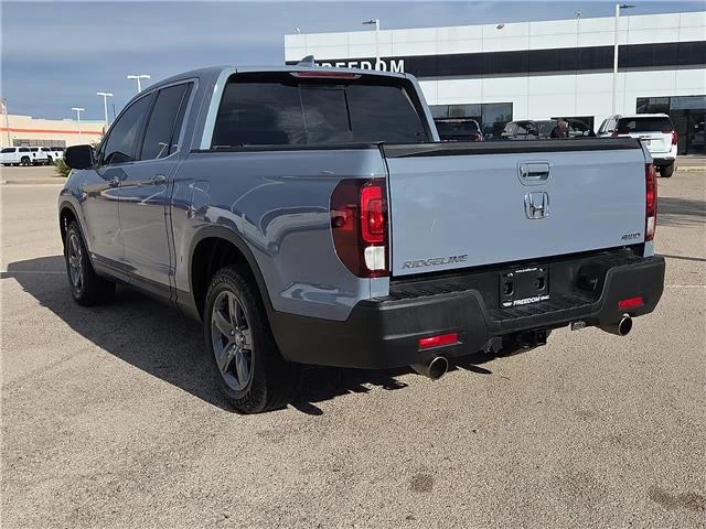 Used 2023 Sonic Gray Pearl Honda RTL (A9) All-Wheel Drive Crew Cab 5.3 ft. box 125. image 2