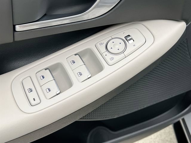2023 Hyundai Sonata SEL - Photo 22