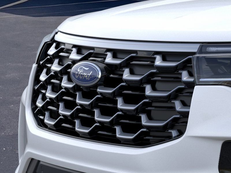 New 2026 White Ford Platinum image 17