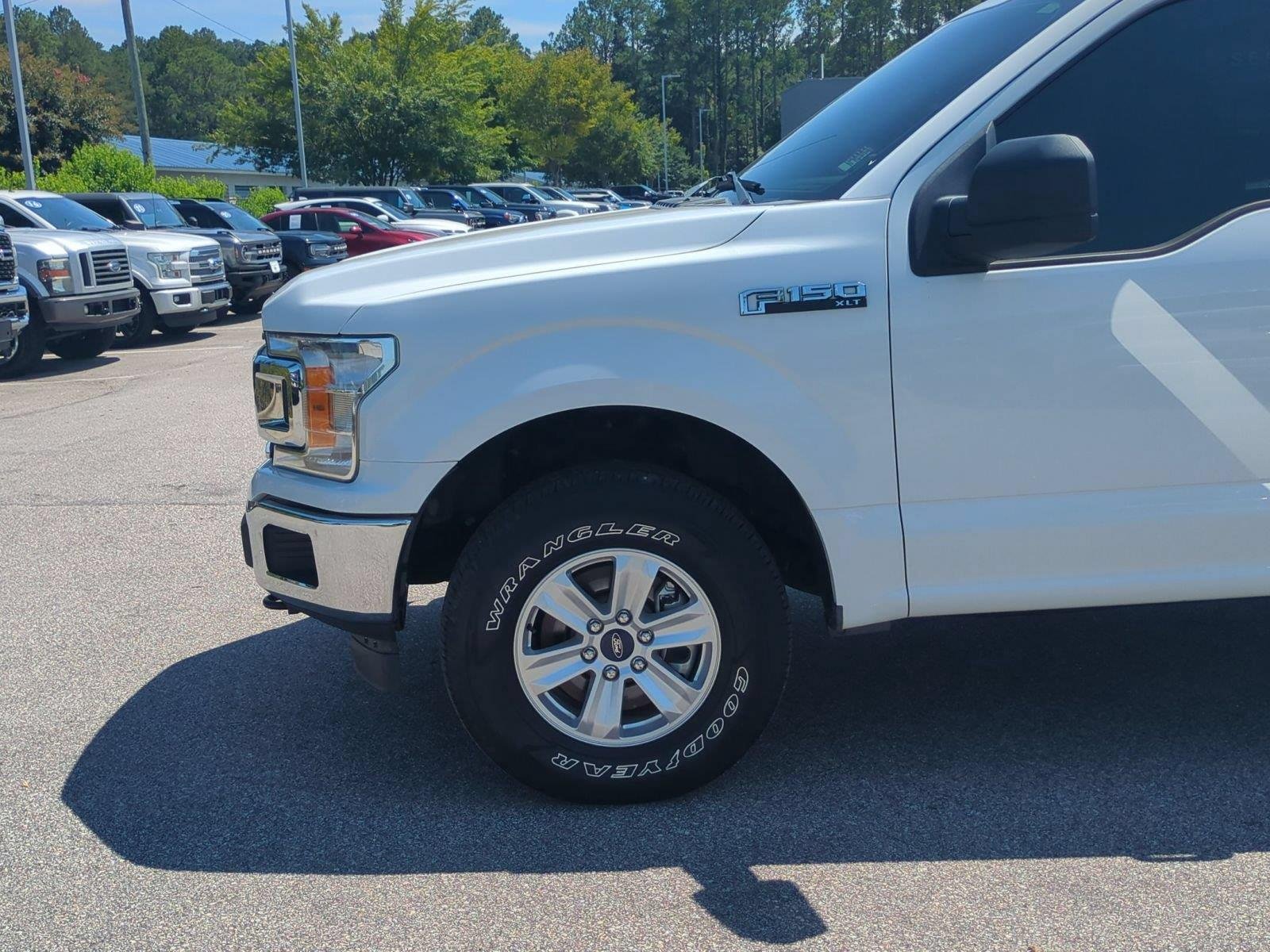 Used 2019 Oxford White Ford XLT image 10