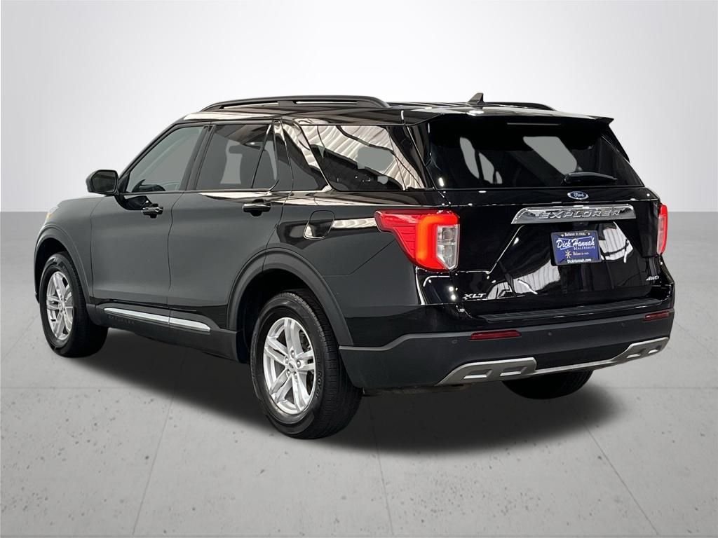Used 2023 Black Ford XLT image 13