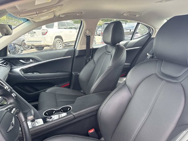 2026 GENESIS G70 Standard - Photo 16
