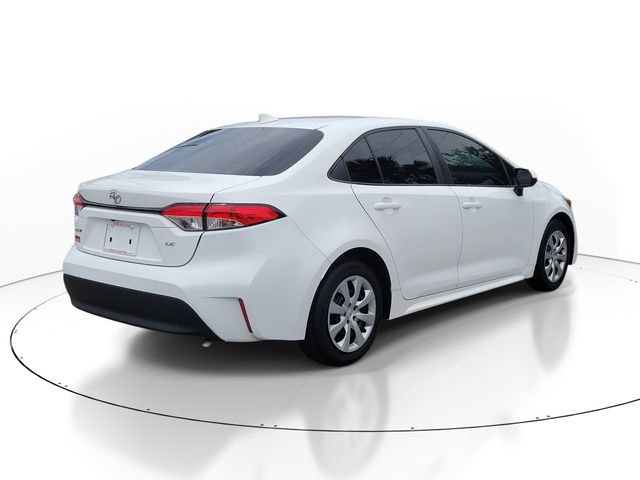 Used 2023 White Toyota LE image 4