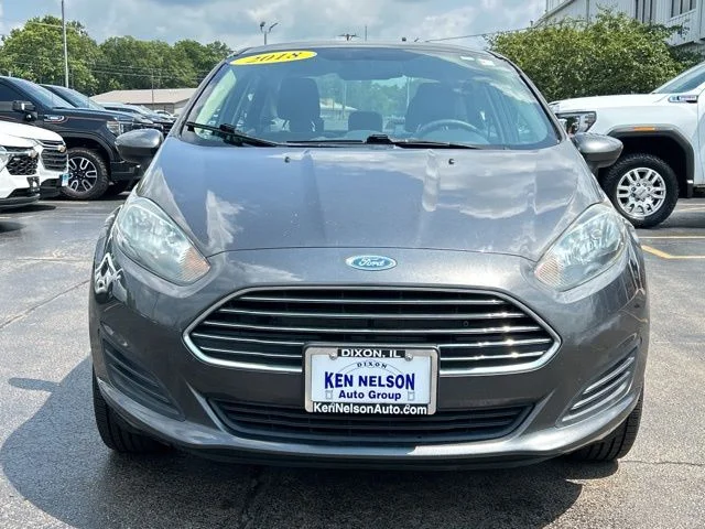 Used 2018 Gray Ford SE image 2