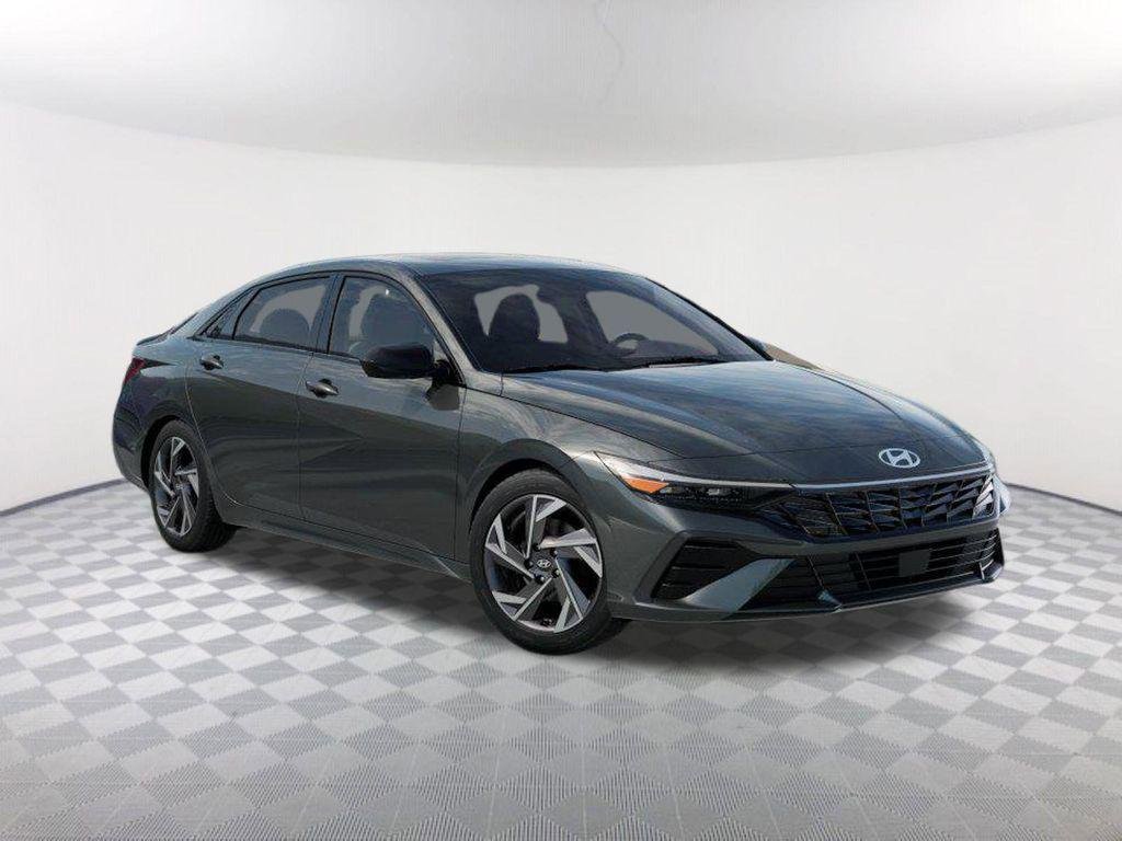 New 2026 Gray Hyundai SEL Sport image 2