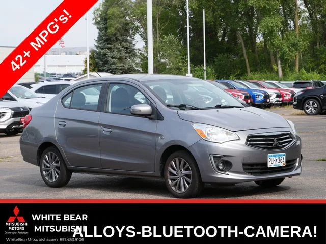 Used 2017 Gray Mitsubishi SE image 1