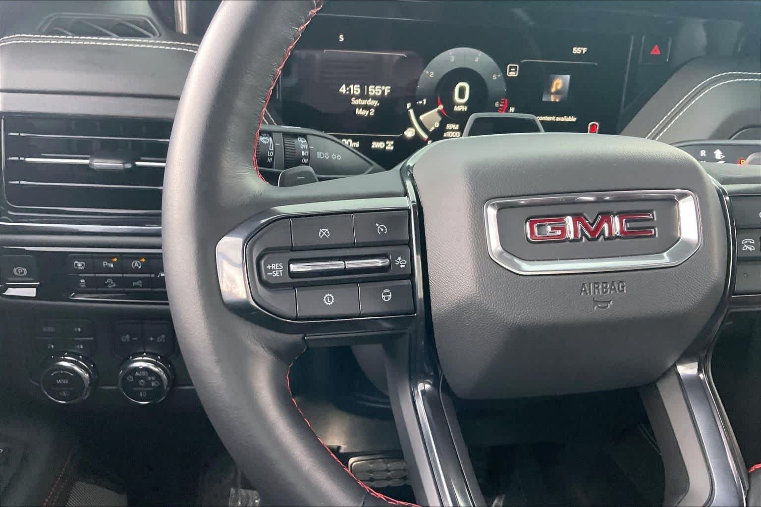 Used 2025 Onyx Black GMC AT4 Ultimate image 23