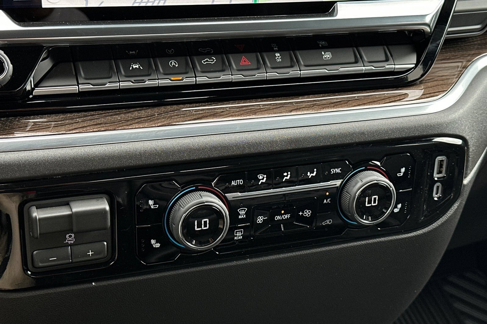 2026 Chevrolet Silverado 1500 LT - Photo 20