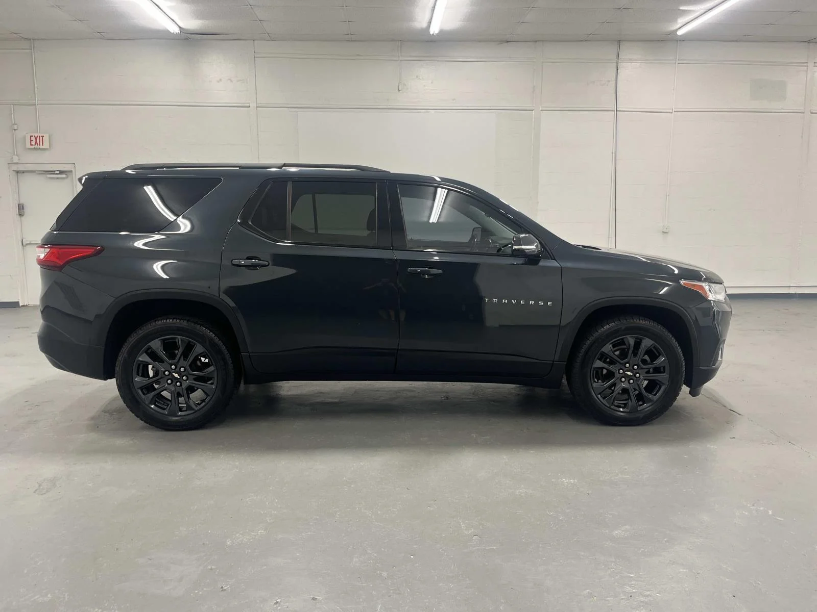 Used 2020 Chevrolet Traverse RS with VIN 1GNERJKW5LJ169004 for sale in Tullahoma, TN